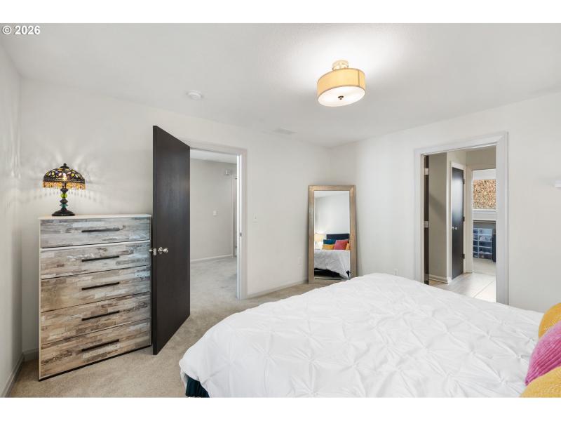 Bedroom, Owner's Suite