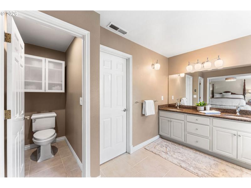 Owner's Suite Bathroom