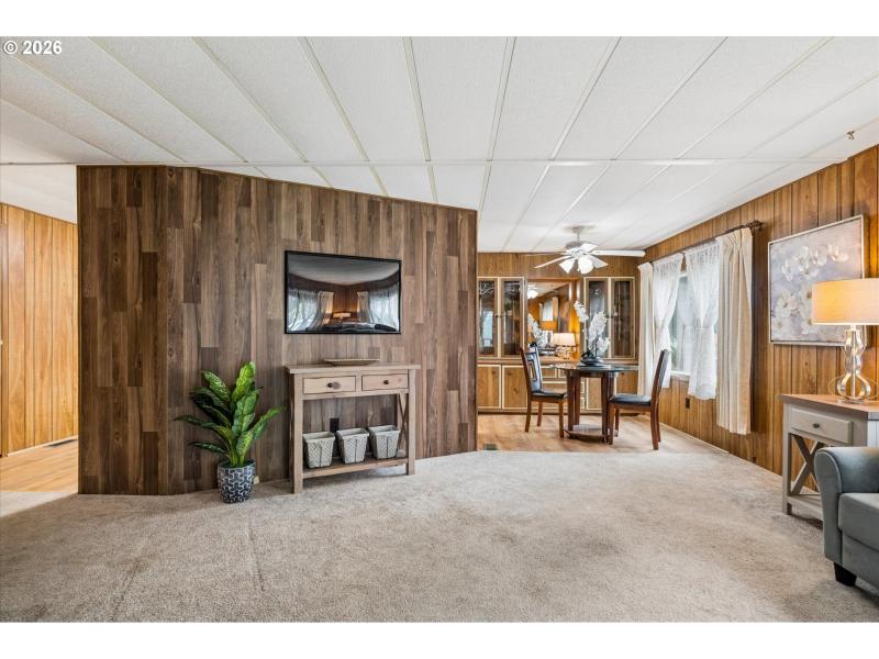 Living Room/Dining Room