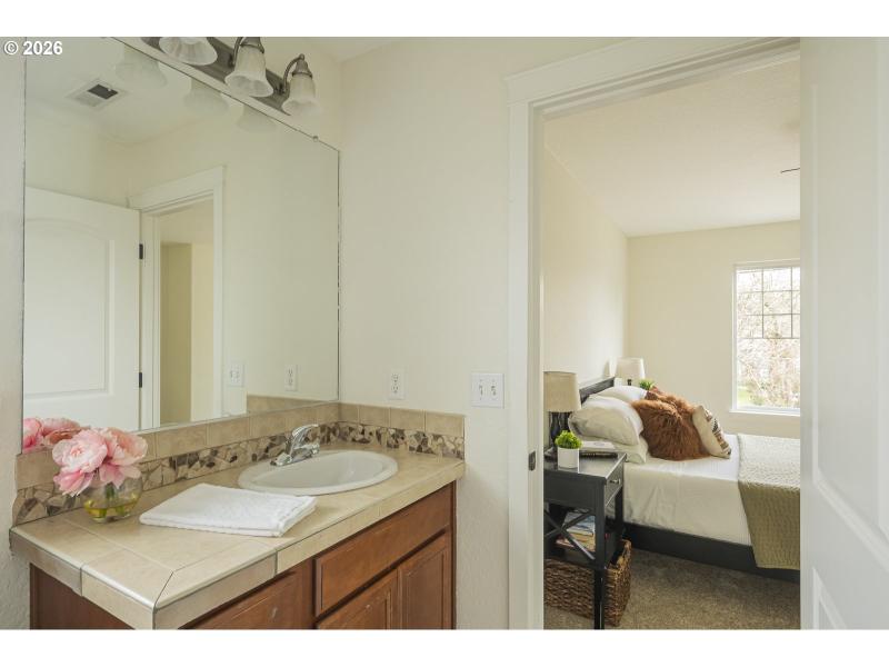 Bedroom, Owner's Suite