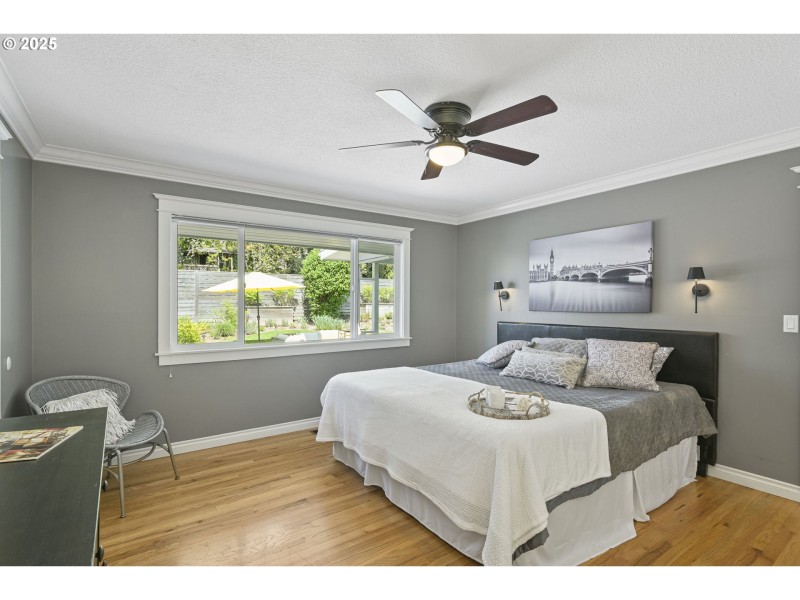 Bedroom, Owner's Suite