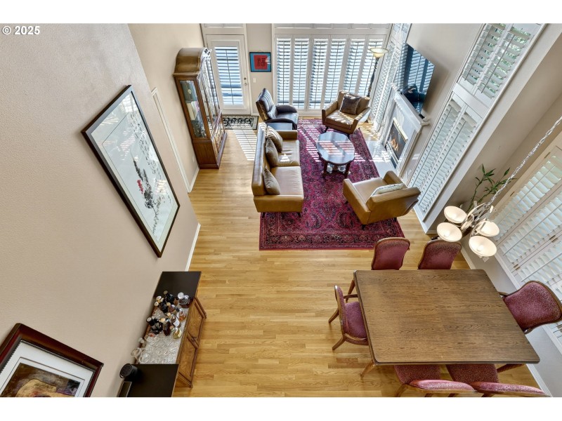 Living Room/Dining Room