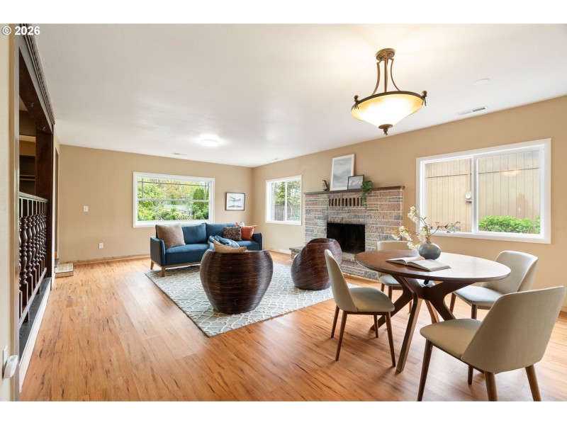 Living Room/Dining Room