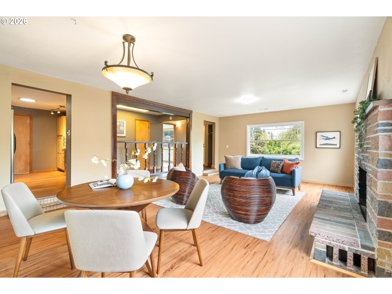 Living Room/Dining Room