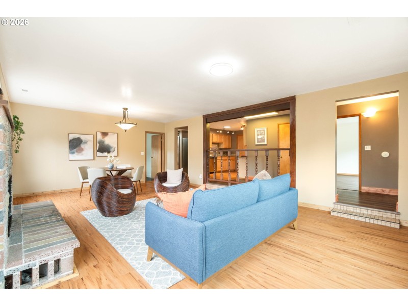 Living Room/Dining Room