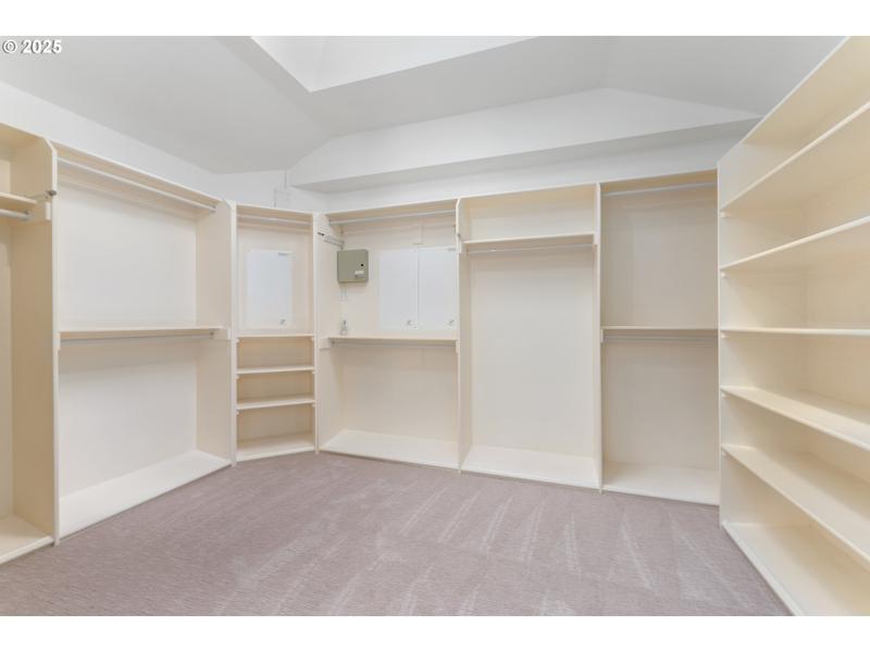 Bedroom, Owner's Suite