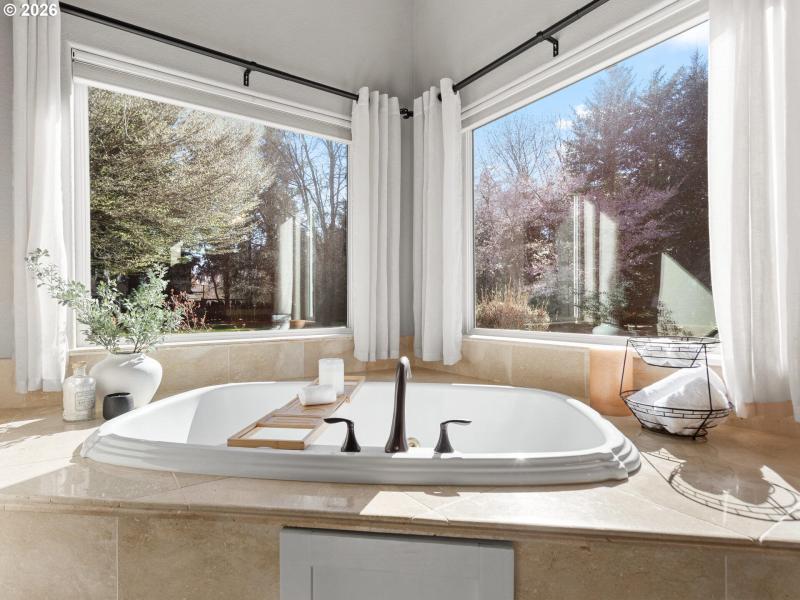 Bedroom, Owner's Suite