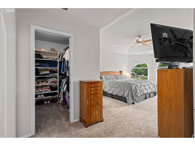 Owner's Suite Bedroom
