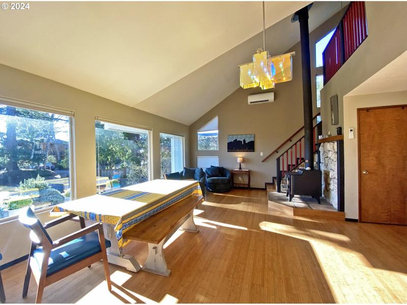 Living Room/Dining Room