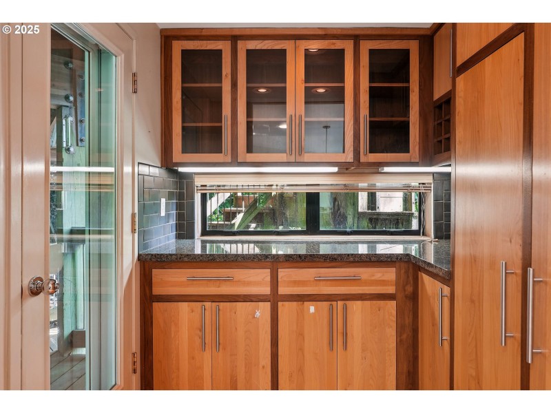 Butler's Pantry