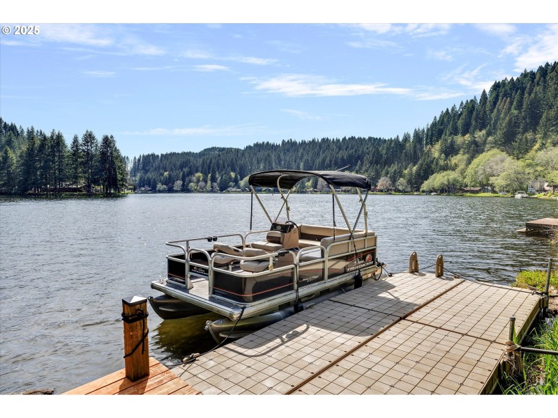 Dock
