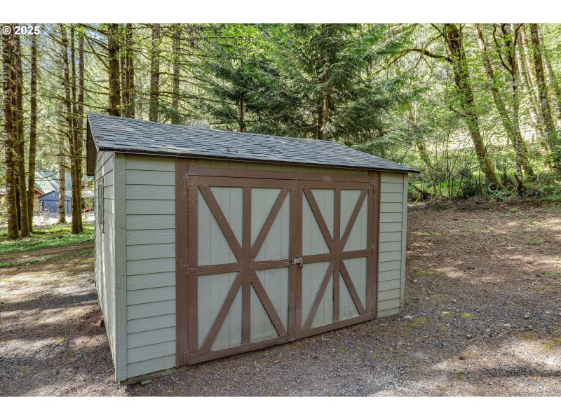 Shed