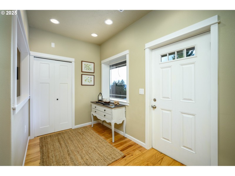 Entrance/Foyer