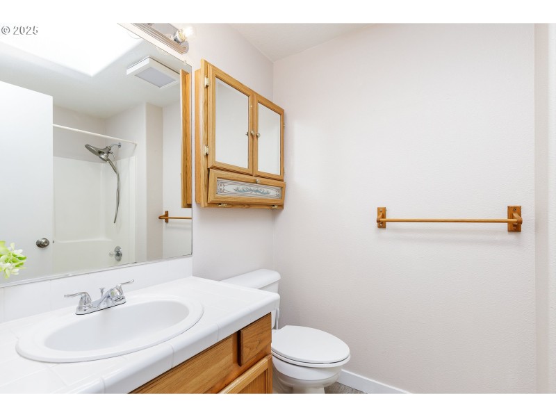 Bathroom, Attached