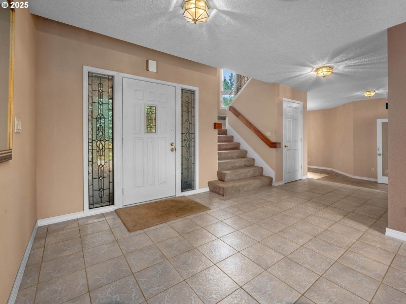 Entrance/Foyer