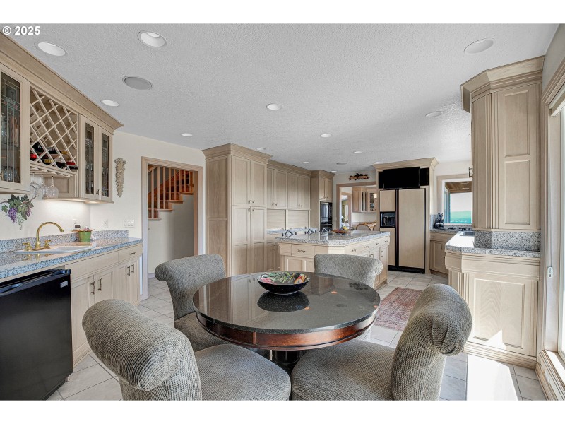 Kitchen/Nook