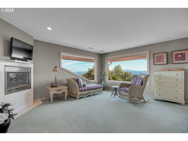 Owner's Suite Bedroom
