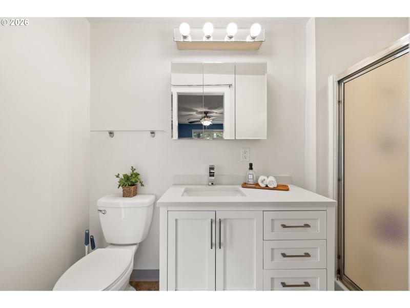 Owner's Suite Bathroom