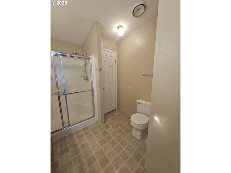 Bathroom, Attached