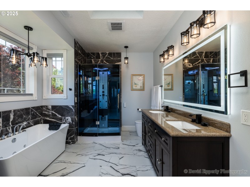 Bathroom, Attached