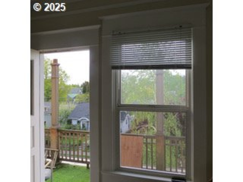 Upstairs Unit