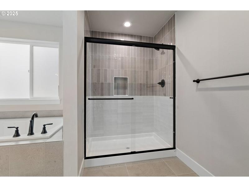 Owner's Suite Bathroom