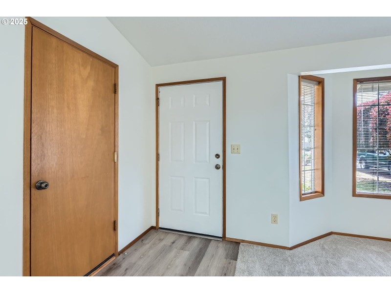 Entrance/Foyer