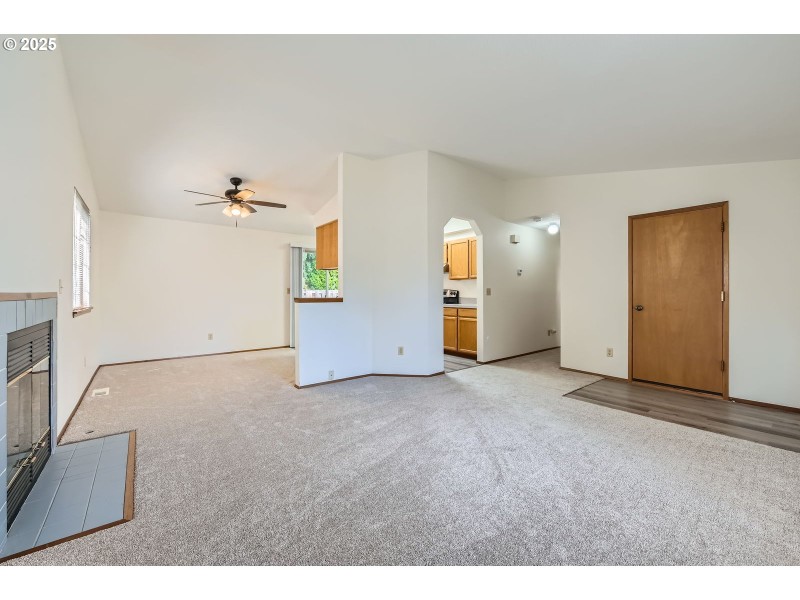 Living Room/Dining Room