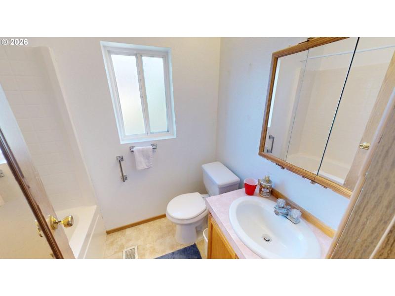 Owner's Suite Bathroom