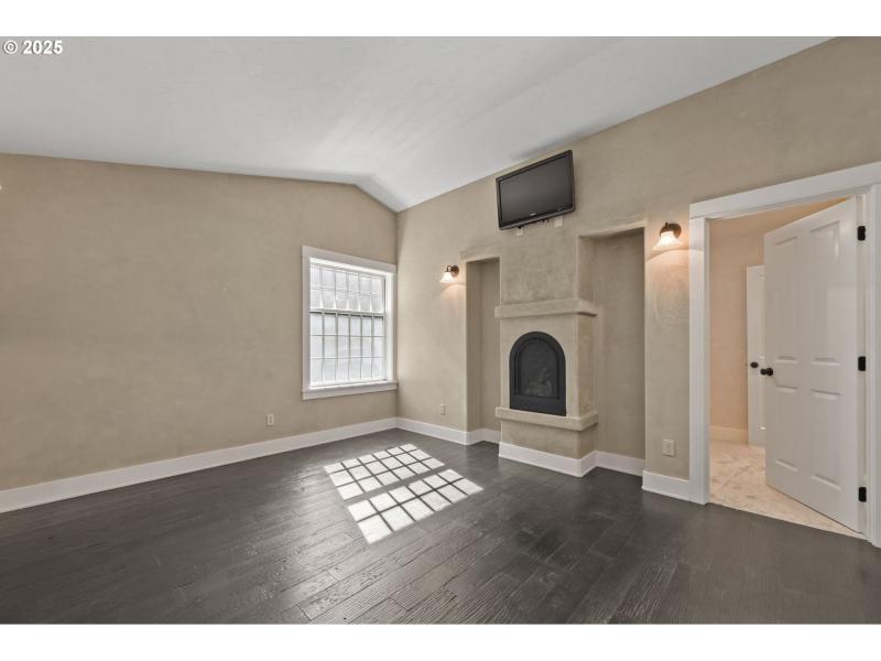 Owner's Suite Bedroom