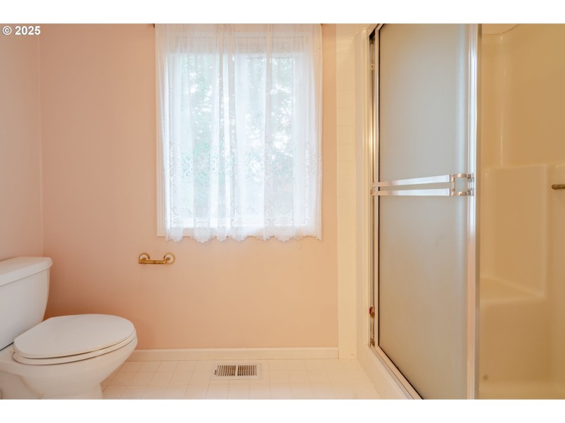 Bedroom, Owner's Suite