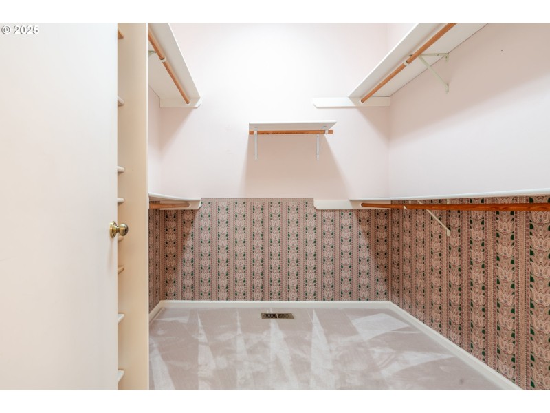 Owner's Suite Bedroom