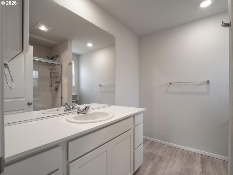 Owner's Suite Bathroom