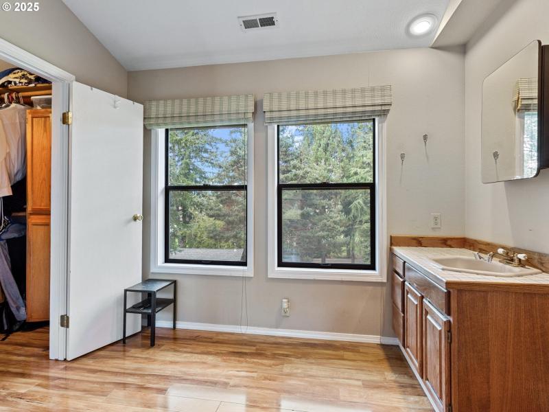 Owner's Suite Bathroom