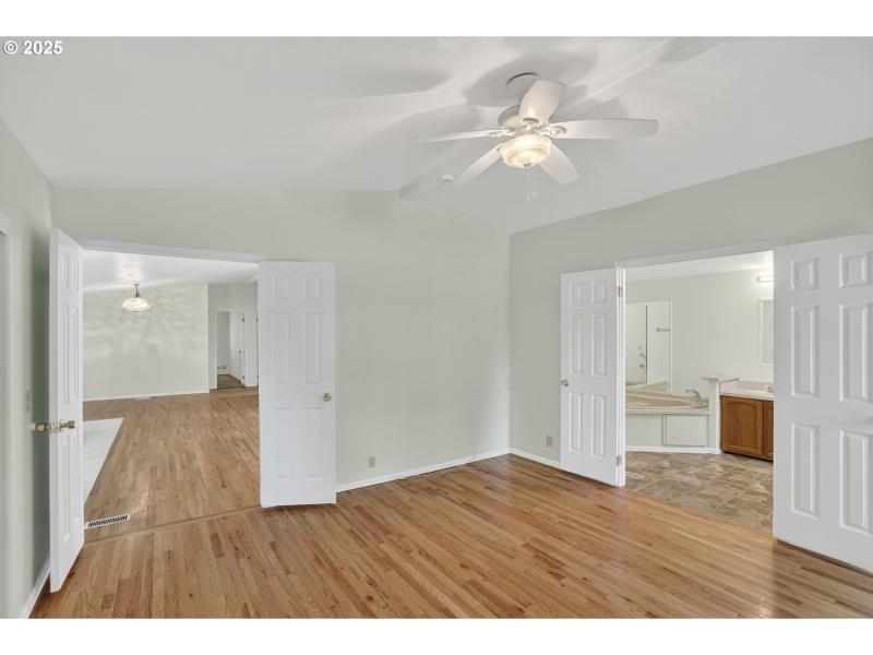 Owner's Suite Bathroom